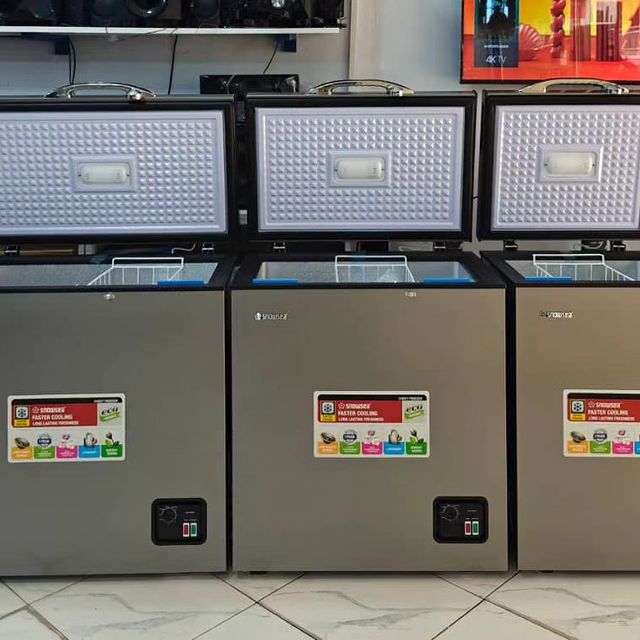 Takeer - Reposted  Offers 🔥Offers 🔥
*SNOWSEA FREEZER by mr UK*
* 100L  495,000= 
* 160L  580,000=
* 220L  690,000=

*FEATURES*
* 2 year warranty (3 year f...