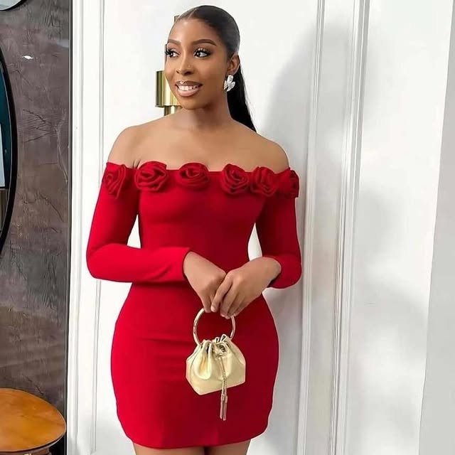 Takeer - Classic short dress🔥  Tsh 40000
✅Size S-large
✅Call/wehatsap 
✅location; Kkoo nyamwezi&Agrey
✅Derivery; ipo popotedz