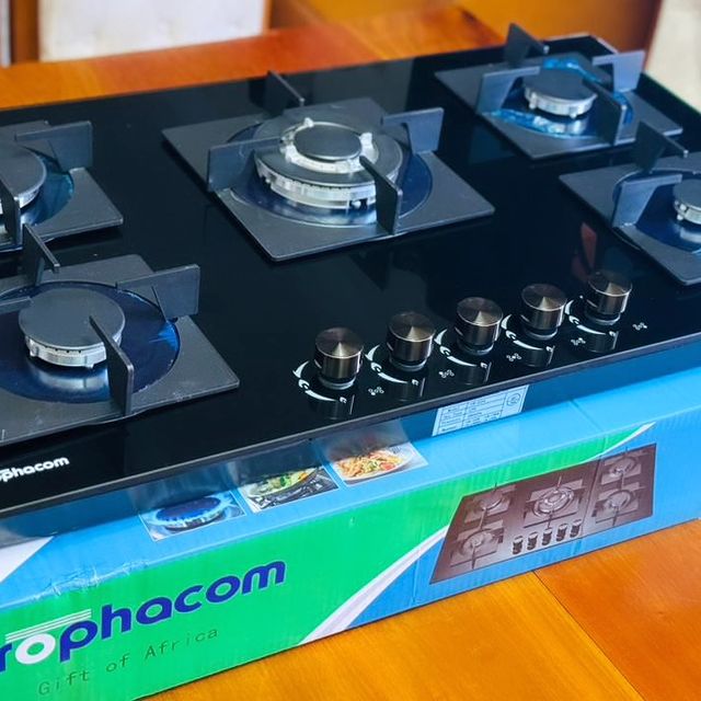 Takeer - Trophacom Built-in Cooker 5 Gas 
2 years warranty
Bei Tshs 350,000 

DUKA LETU LIPO KARIAKOO MTAA WA AGREY NA NDANDA DSM. KARIBU NA JENGO LA CHINA ...