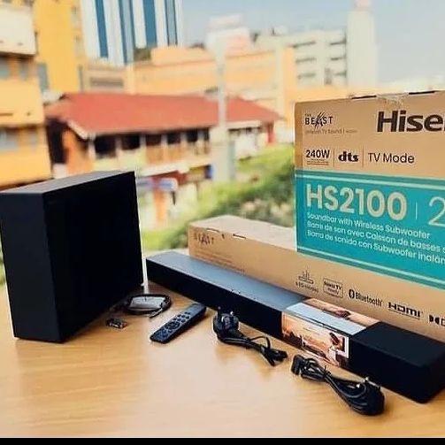 Takeer - Hisense Soundbar 240Wts  bei  380,000

Free delivery 
Call or WhatsApp 🔥