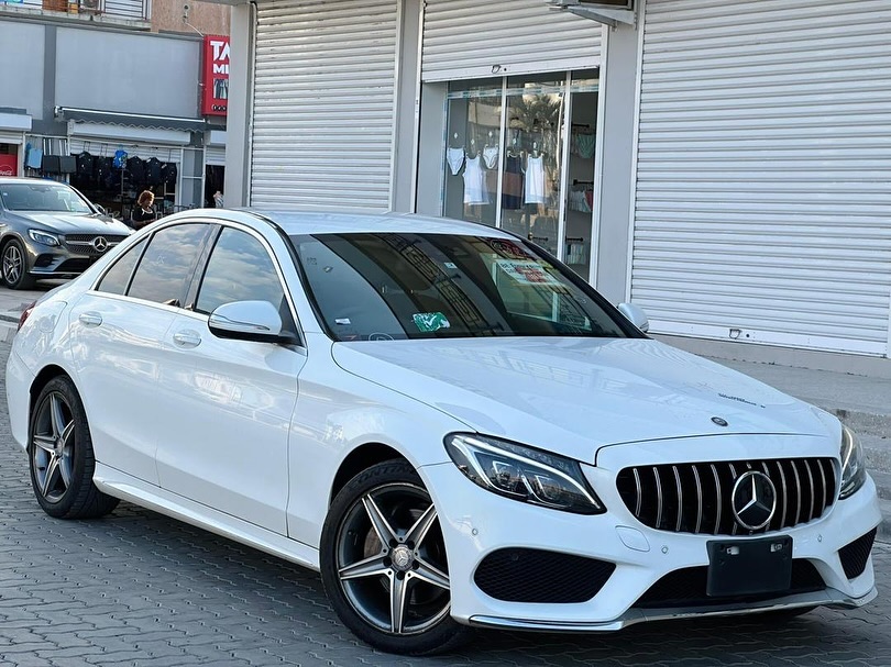 Takeer - •SOLD❌Bei/Price 49.8M🔥
•Contact 
•Mercedes Benz 
•C class 200 AMG
•Cc: 1990
•Color: pearl white
•Year : 2014
•Mileage: 80,000km
•Sport Rims 
•Fuel...