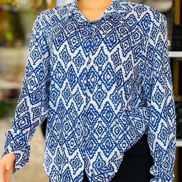 Takeer - Available 
Size-L
12,000 SOLD💔
