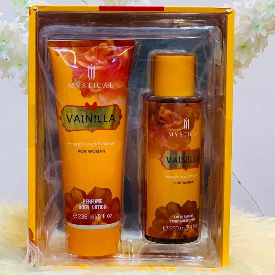 Takeer - Set za body splash na hand cream yake kubwaa zipo dukani zinanukia mnooo na ni kubwaa. 
15000 reja reja
Jumla kuanzia set 3 ni 12000
Kuanzia set 10...