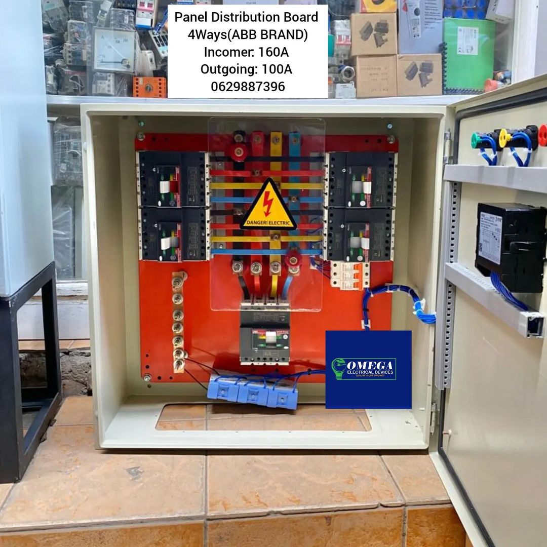 Takeer - Panel Distribution Board 

4Ways(ABB BRAND)

Incomer: 160A 
Outgoing: 100A 

Tunapatikana: Karikoo Mtaa Wa Narung'ombe na Livingstone.

Mawasiliano...