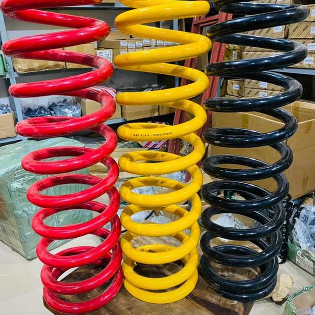 Takeer - COIL SPRING FOR LAND CRUISER HZJ79

CALL Whatsaap 
CALL Whatsaap