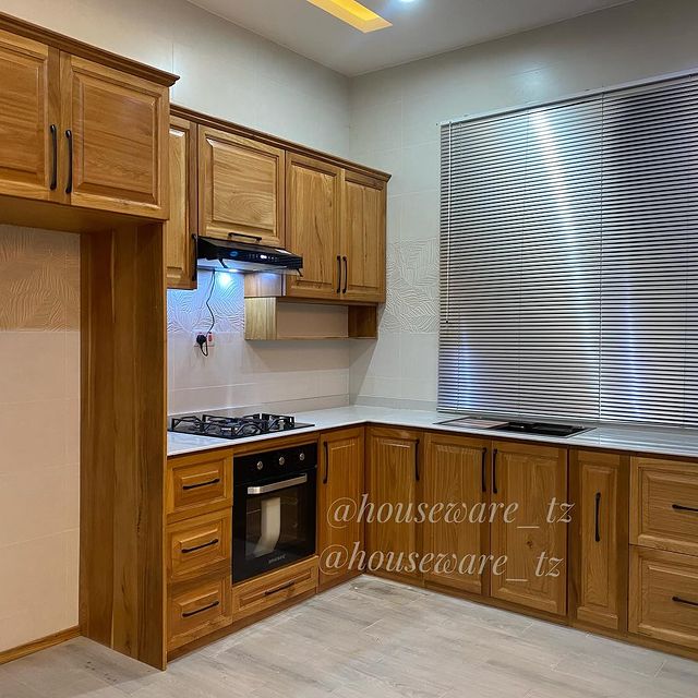 Takeer - MKONGO KITCHEN CABINETS
Price : 1,600,000/- per running meter
Book your site visit with us /