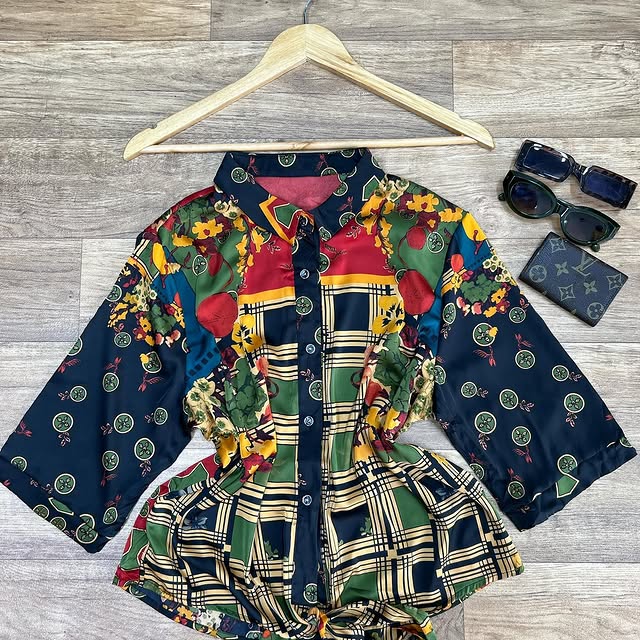 Takeer - Available 
Size-L
12,000 SOLD💔