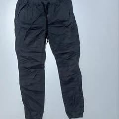 Takeer - Jogger pants🔥🔥 👉Size :36
 
◽️Price : Tshs 35,000 

◽️📲/Whatsapp  

◽️📍📍Location: Mlimani City Nearby Kakobe church.