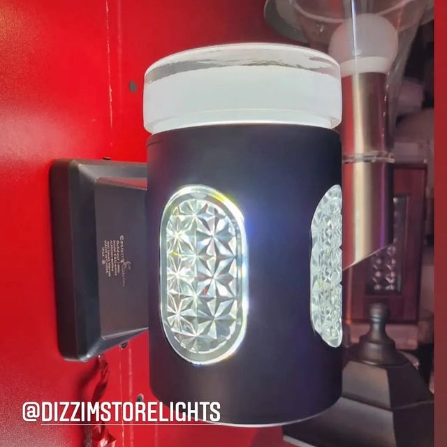 Takeer - TAA YENYE UWEZO WA KUKAA N’JE AU NDANI UKUTANI WATERPROOF 100% 💦
Warm white na off white ni led 

———————————————————————————
Ni  muonekano Mpya W...