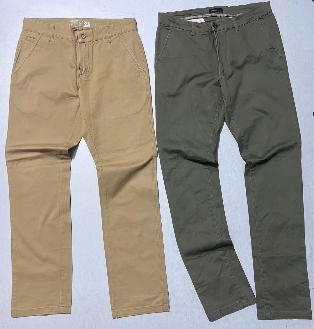 Takeer - Trousers🔥🔥 👉Size :32
 
◽️Price : Tshs 35,000 

◽️📲/Whatsapp  

◽️📍📍Location: Mlimani City Nearby Kakobe church.