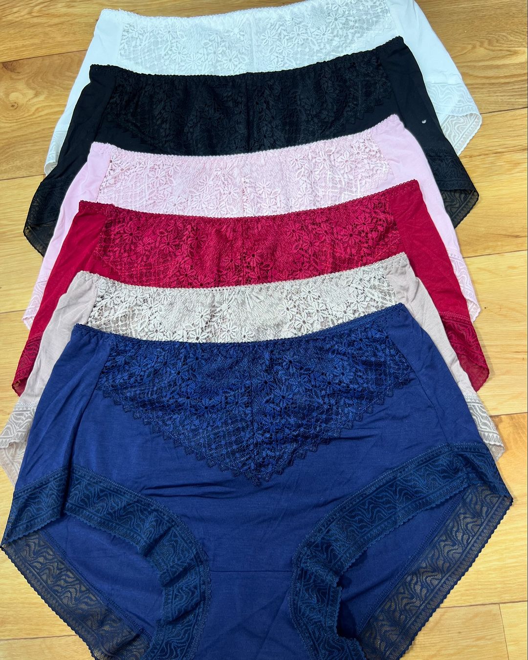 Takeer - Underwear classic and qulity

Material ni nzuri sanaaa

Price: 24000 pcs 6

Kwa mahitaji ya chupi! Nzuri wasiliana na  tukuonyeshe utofauti.

WHATS...