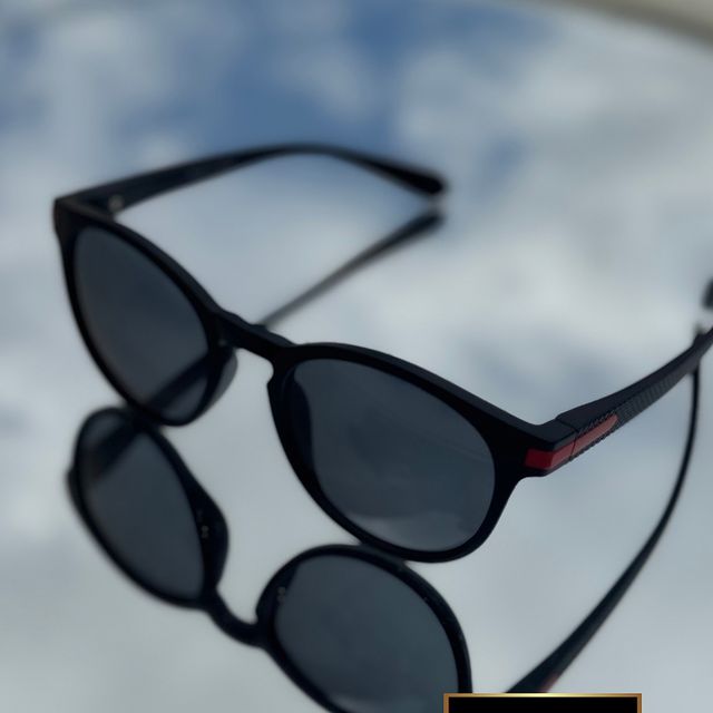 Takeer - UNISEX Troy Sunnies 
15,000 tshs only 
DM/ WhatsApp link on bio to shop