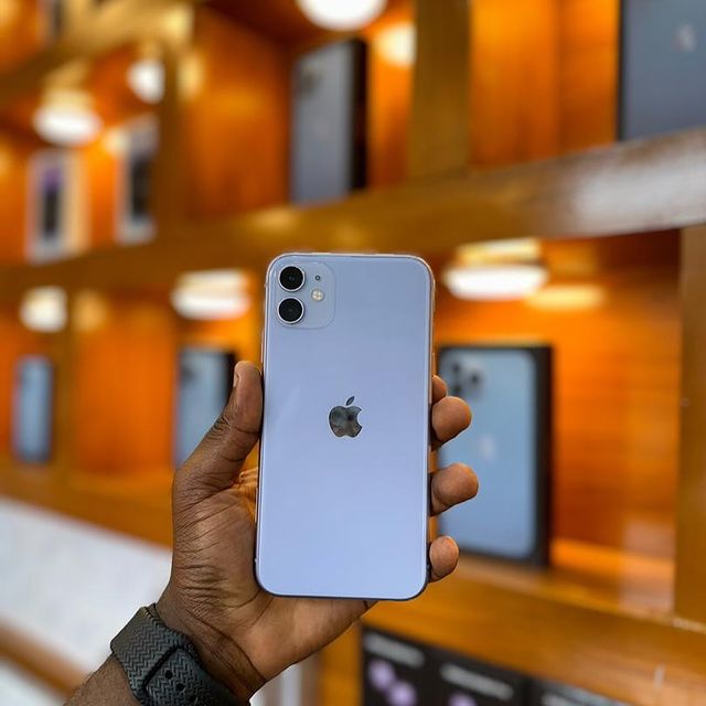 Takeer - Iphone 11 plain 
Used DUBAI 
64gb. 550,000/-
128gb  600,000/- 

Tupo jengo la China plaza duka namba 112 Floor ya 1

Tupigie simu 
 