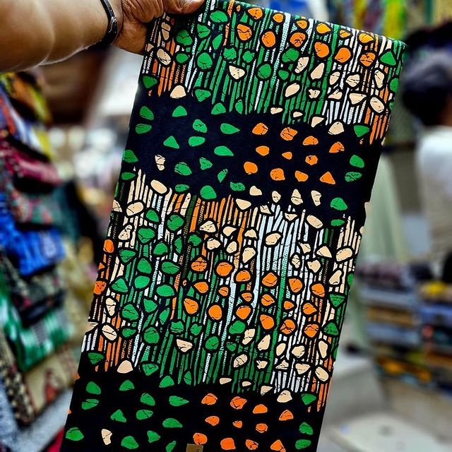 Takeer - Print Available
Duanas
Pure Cotton
/