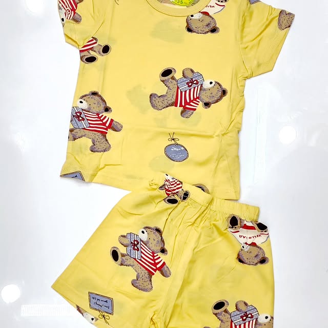 Takeer - BABY OUTFIT 

SIZE : 1-3YEARS

TSH 15,000

DUKA LIPO WAZI SAA TATU ASUBUHI MPAKA SAA MBILI USIKU .

Duka lipo kituo cha daladala ,Sinza kumekucha  ...
