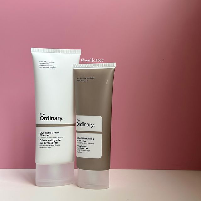 Takeer - The ordinary 🤍

☁️Glycolipid cream cleanser 

formulation uses a plant-derived glycolipid cleansing agent that cleanses the skin while respecting ...