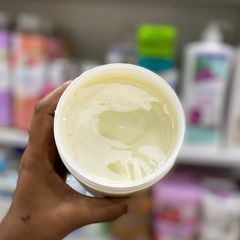 Takeer - Rafiki una Ngozi kavu??
✅Hii ni Deep moisturizer 
✅Kama una ngozi kavu,,hii ni one of the best Body cream
✅Kwa matokeo mazuri ya ngozi tumia kila s...