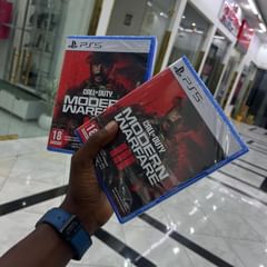 Takeer - CALL OF DUTY MODERN WARFARE III PS5 :158,000/-