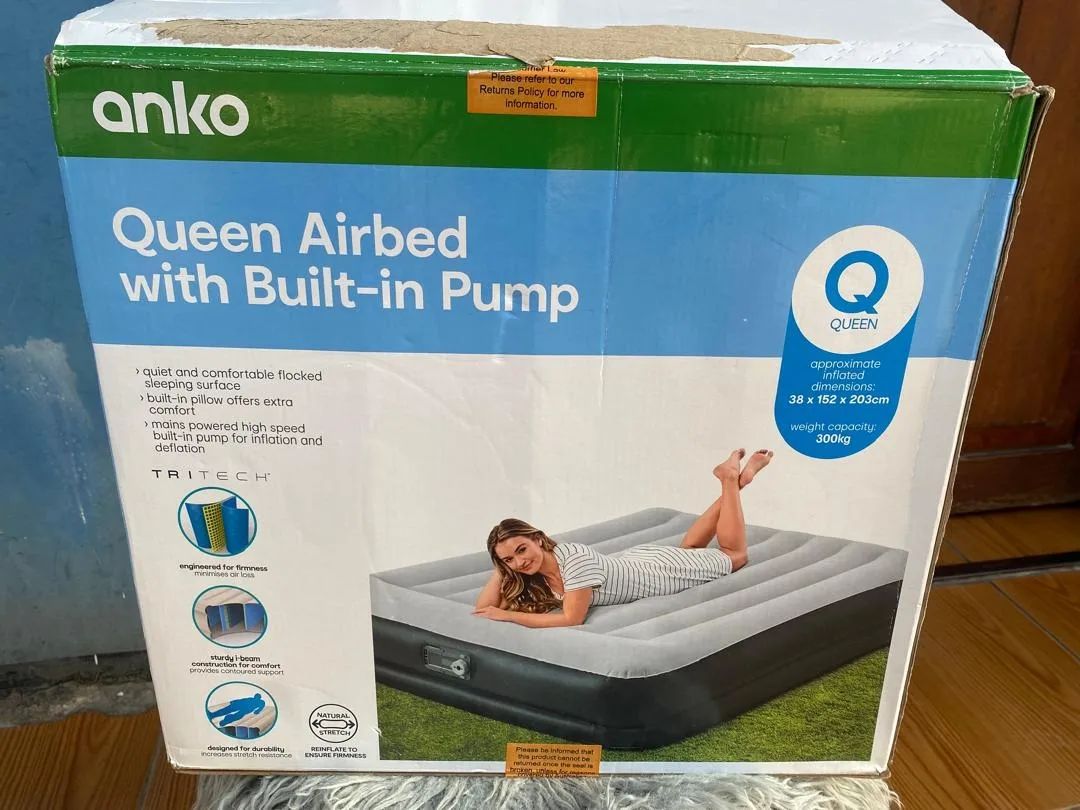 Takeer - 💥AIRBED WITH BUILT-IN PUMP💥

🇩🇰MZIGO TOKA DENMARK 🇩🇰

HII NI KITANDA CHA KUJAZA UPEPO. INAKUWA NA PUMP YAKE (BUILT-IN)
NZURI KWA PICNIC, CAMP...