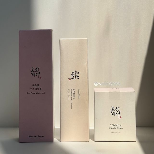 Takeer - Beauty of joseon ☁️

Red bean water gel 65,000
Relief sunscreen 75,000
Dynasty cream 85,000