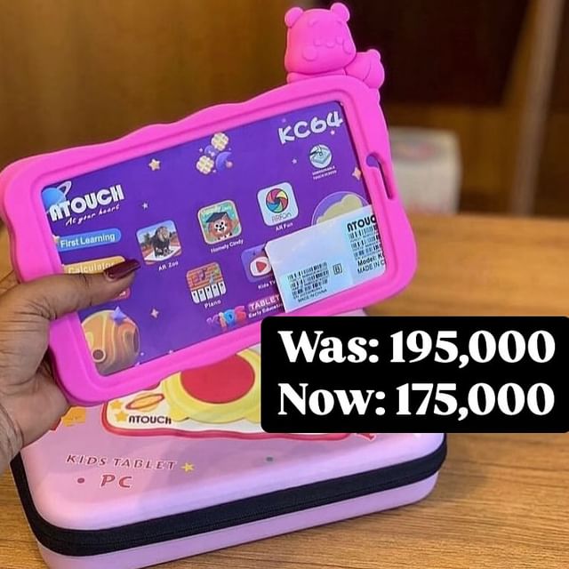 Takeer - KC64 Atouch 

Offer Price: 175,000
Call/WhatsApp 
✅ Ukinunua tablet hii unapata bag yake for FREE 

256gb
8 ram 
2Simcard and WiFi 
7 display 
Game...