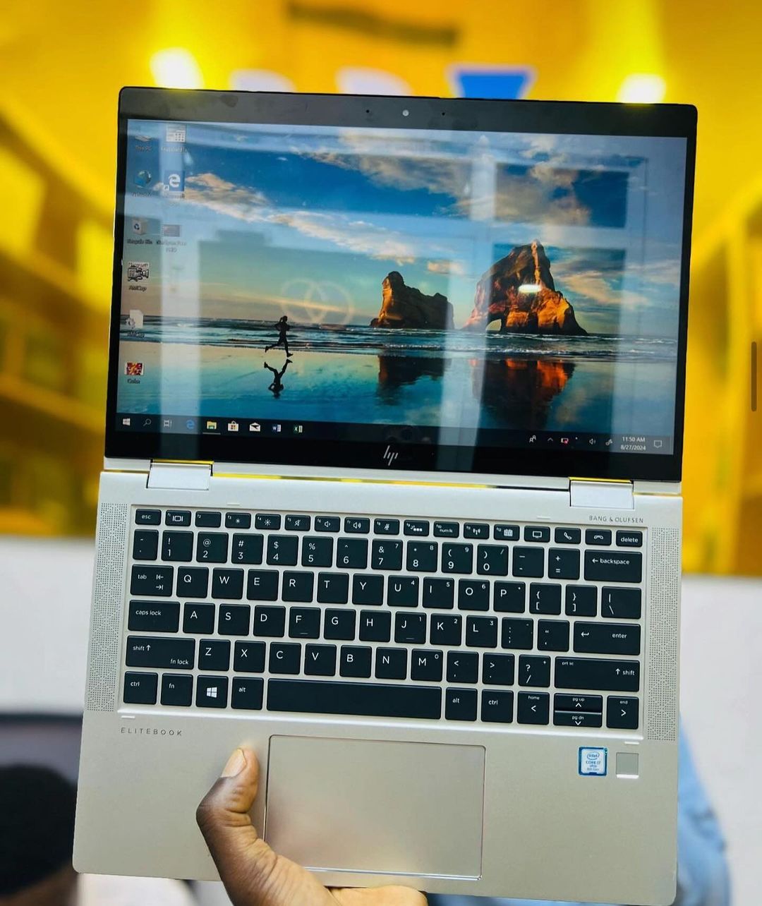 Takeer - 🚨🚨 LAPTOP WITH 1TB SSD AS STORAGE AND i7 1.35M💰

📌Hp Elitebook 1030 G3
🖊️x360° Rotation
🖊️8th Generation
🖊️intel Core i7
🖊️ Ram 16gb DDR4
�...