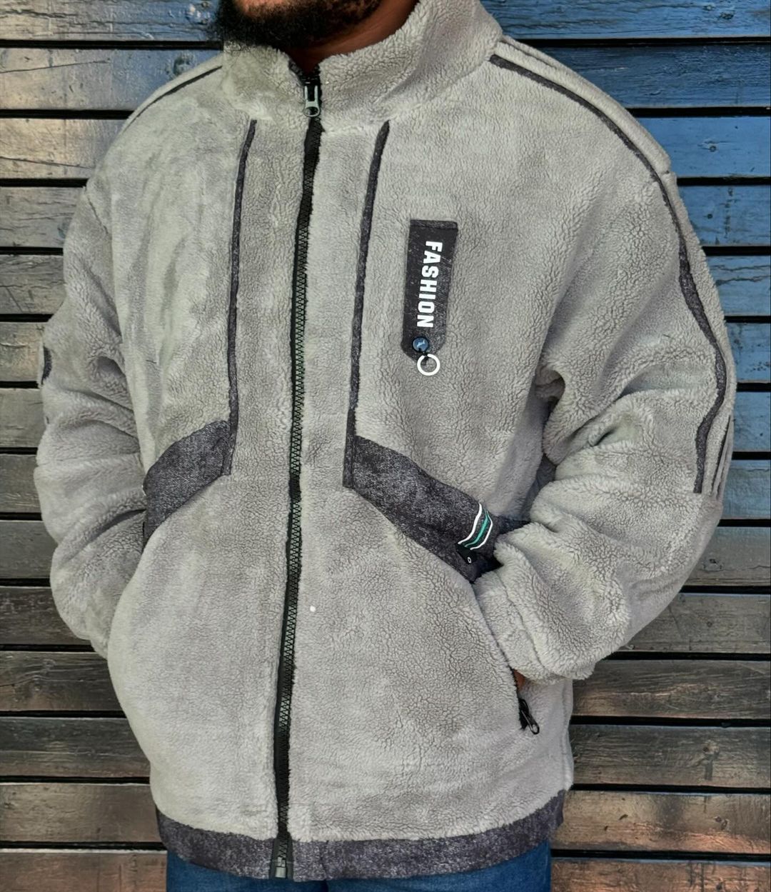 Takeer - ■unsex coat 
■Bei Tshs 40,000/=
■Free size
■via me whatsap ■Dukani kwetu  JR OUTFITS
📍Location kariakoo MTAA WA MCHIKICHI NA MANYEMA KWENYE JENGO ...