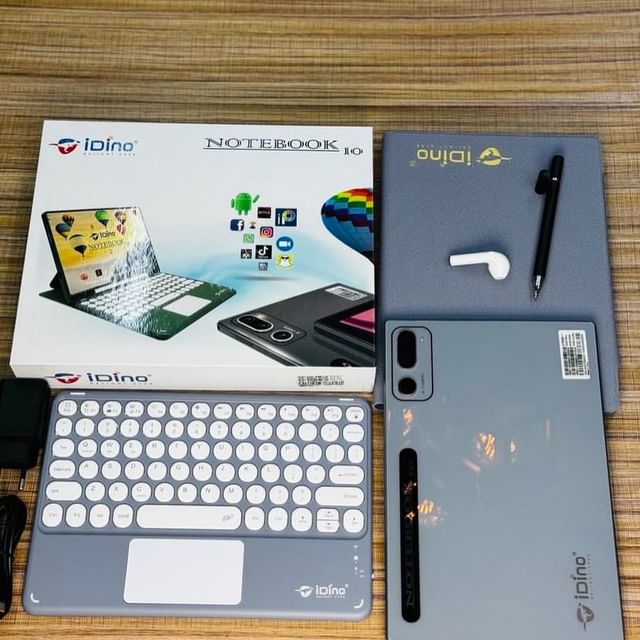 Takeer - MWAMBA HUYU APA!! IDINO. Notebook10 

Price 370,000
Call/WhatsApp 
512gb
8ram
10.1 display 
Wireless Mouse 
Wireless keyboard 
Drawing ✍️ Pen
Andro...