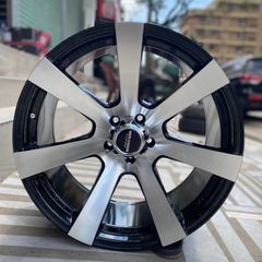 Takeer - Size 20" For
▪︎MarkX, Harrier, Rava4
▪︎Vanguard, Xtrail, JUKE
▪︎Velfire, Dualis, Rumion
▪︎Mazda CX5, Alteza, Verisa
 
Call/Whatsapp
