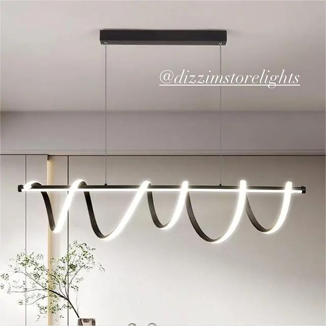 Takeer - LOYAL RING HANGING LIGHT IPO GOLD TU 🙏🏿📌

WARM WHITE &WHITE NA OFF WHITE 
Pendezesha Zehemu zako Za 
Stairs , Shop,  Restaurant,hotel, Home ;seb...