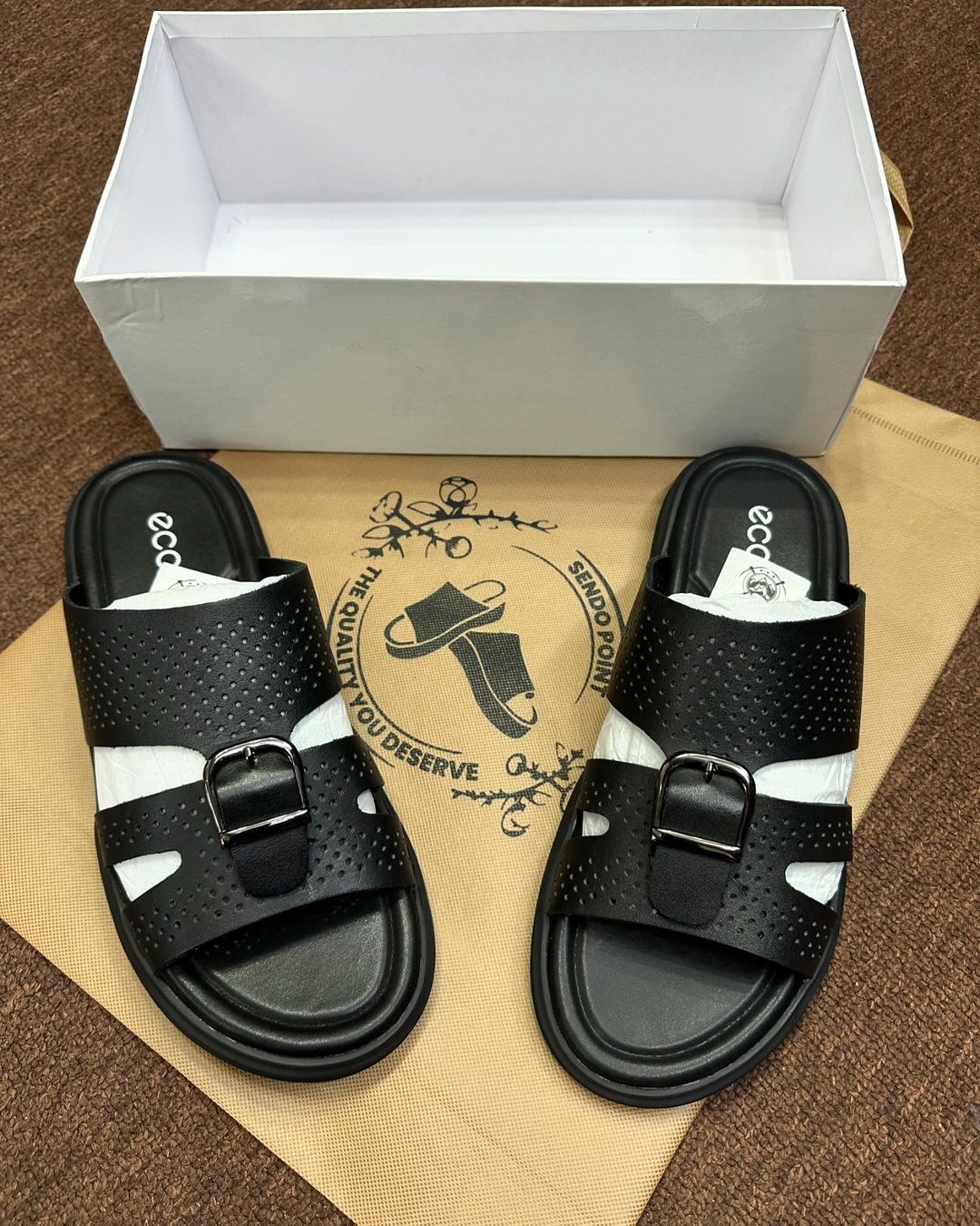 Takeer - TUME RESTOCK SIZE 40 MPAKA 45✅✅✅

MATERIAL NI NGOZI ( VERY COMFORTABLE HAIUMIZI)

DESCENT LOOK AND LONG LASTING 🛍️🪨

BEI NI  75,000/=( FIXED PRIC...