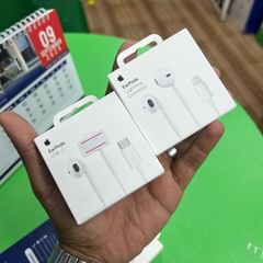 Takeer - Original Apple Earpods available now 100,000/- Tzs
Call/whtaapp: 