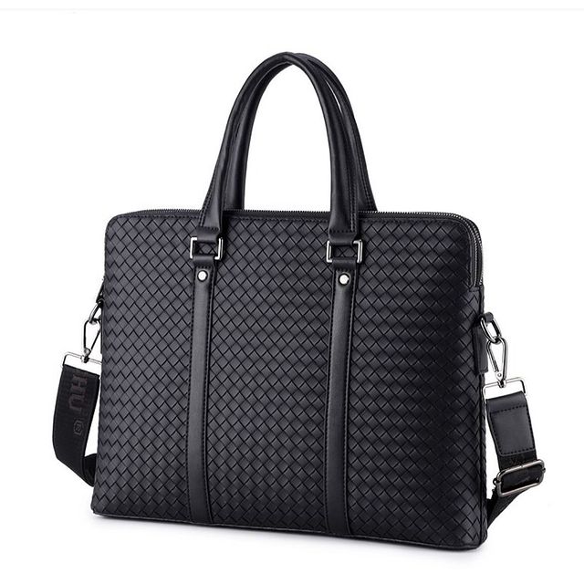 Takeer - Pu leather laptop handbag
Spacious and durable

Price:90,000/=Tshs

Call/watsap:
Location:Kinondon mwanamboka