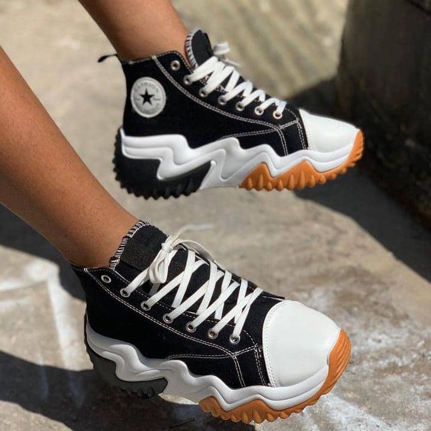 Takeer - Quality Ladies shoes🔥🔥🔥

Size 37,38,39,40.

Tshs 55,000 tu.

Simu: 
Tupo Kariakoo  Narung’ombe na Kongo🛖.

Tunafanya delivery ndani na nje ya D...