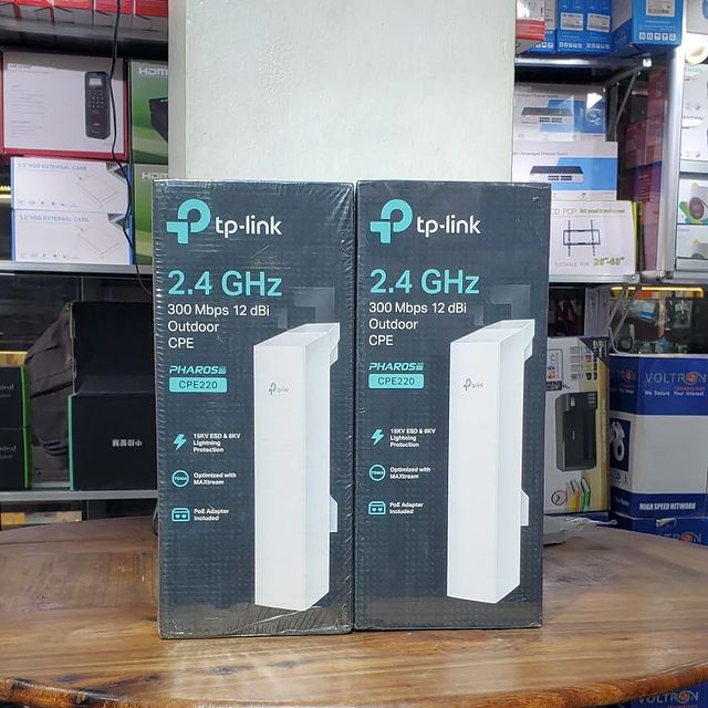 Takeer - OUTDOOR CPE 220 AVAILABLE NOW🔥🔥
2.4 GHz
BRAND: Tp-Link

Features; 
➡️Up to 300 Mbps wireless data rates
➡️Built-in 12 dBi 2×2 dual-polarized dire...