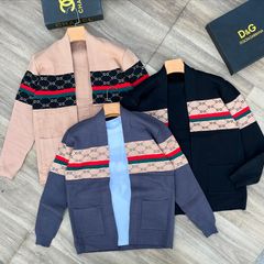 Takeer - ■Sweta unsex kali
■Bei  Tshs 25,000/=
■ Free Size
■via me whatsap ■Dukani kwetu  JR OUTFITS
📍Location kariakoo MTAA WA MCHIKICHI NA MANYEMA KWENYE...