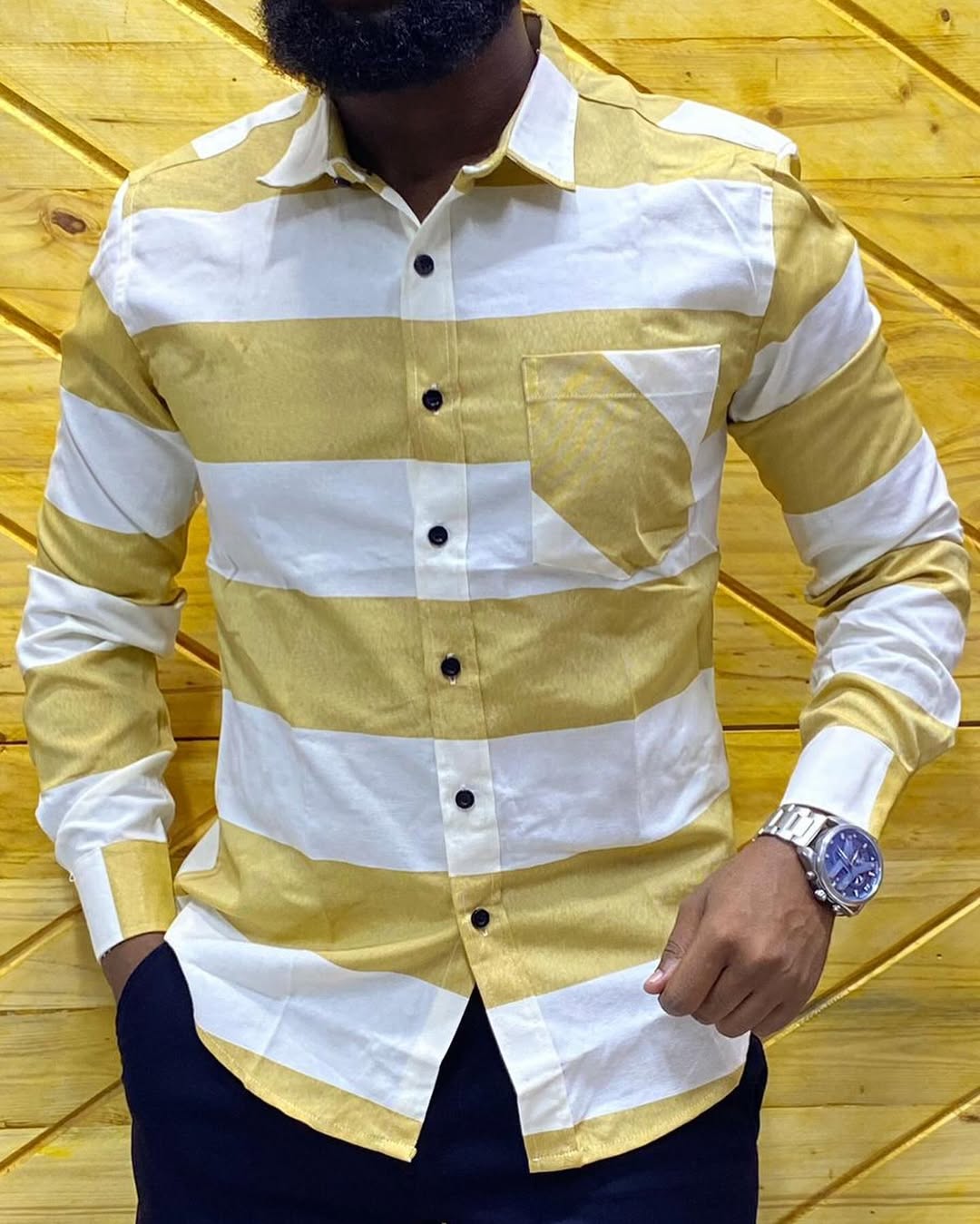 Takeer - SHATI KALIII ALAFU QUALITY ZINAAPATIKANA KWETU 
SWIPE KUONA RANGI BOSS ZANGU ….
BEI:18,000
JUMLA :16,000(5)UNA MIX SIZE 
SIZE :M,L,XL,2Xl,3XL
📍KAR...