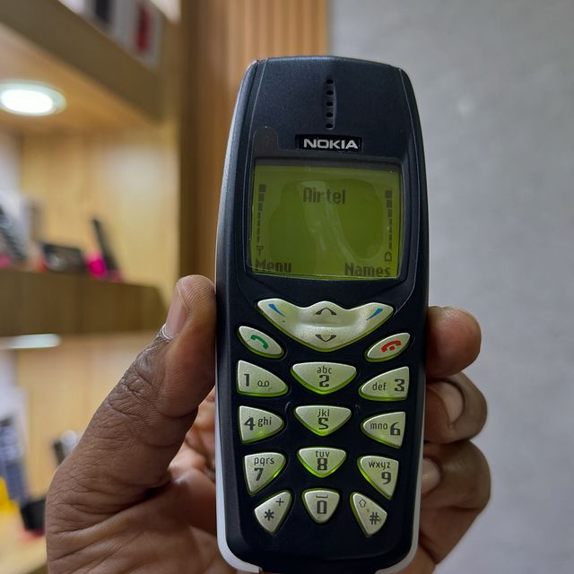 Takeer - Nokia 3510. 
Line moja 

Bei 65000

