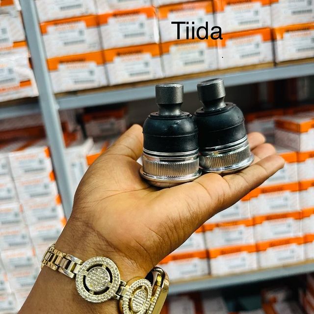 Takeer - Ball joint for
NISSAN TIIDA

DUKA LIPO WAZI KUANZIA JUMA TATU HADI JUMAMOS
KILA SIKU KUANZIA SAA MBILI ASUBUHI HADI SAA KUMI NA MBILI JIONI 

📍TAN...