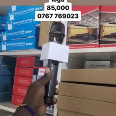 Takeer - wireless logo microphone 
used for camera
tsh 85000
call 