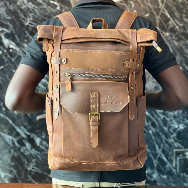 Takeer - Pure cow leather travel backpack with laptop compartment and enough space for all your belongings

Price:350,000/=Tshs

Colours:brown

Call:
Locati...