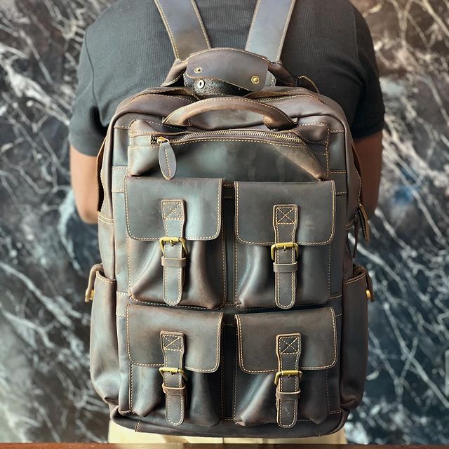 Takeer - Pure cow leather travel backpack with laptop compartment and enough space for all your belongings

Price:350,000/=Tshs

Colours:coffee

Call:
Locat...