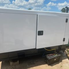 Takeer - *GENERATOR PERKINS 35KVA*
*ENGINE  PERKINS*
*SOUND PROOF CANOPY*
*MAX RATED OUTPUT 35KVA*
*ENGINE RUN 1220
*STAMFORD AC ALTERNATOR*
*DIESEL ENGINE*...