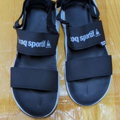 Takeer - Size 42 price 120,000. WhatsApp☎️  
📍KARUME ILALA ✅ AVAILABLE.  NO FREE DELVERY.  & WhatsApp    Follow 