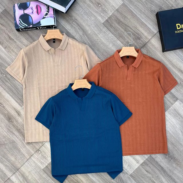 Takeer - GOLF T-SHIRTS,🔥🔥

SIZE:M,L,XL,2XL.(48,50,52,54)
MATERIAL: PURE COTTON.

REJAREJA: 15,000

TUNAFANYA DELIVERY KWA DAR NA MIKOANI TUNATUMA KWA GHAR...