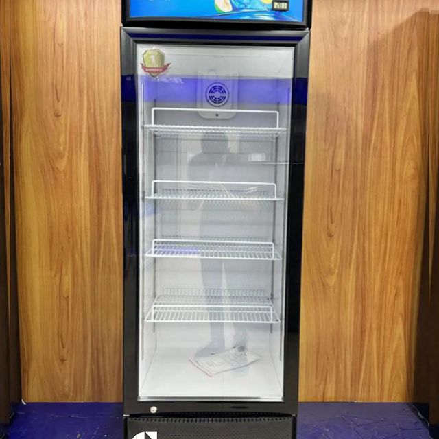 Takeer - 💠High Quality AERO showcase Upright Fridge 🔥🔥 
🔹210 liter

PRICE/ BEI :- 💸...985,000🔥🔥
🔹1 year Warranty✔️✅
𝙇𝙤𝙘𝙖𝙩𝙞𝙤𝙣:- Kariakoo Agre...