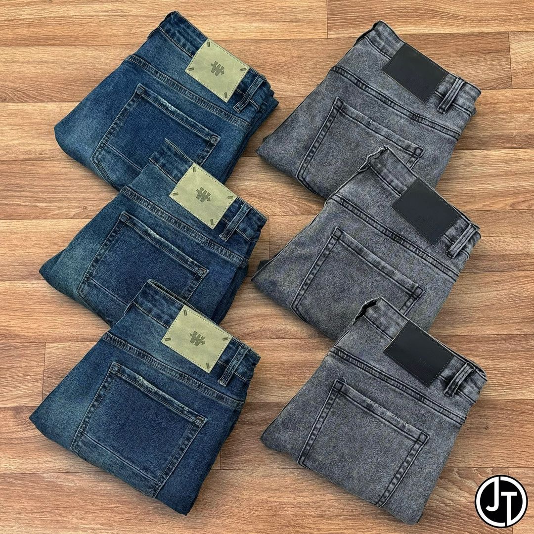 Takeer - Plain Denim Jeans Available.|Slimfit Stretch.
Size.|__________________________________________________
Price 30,000/=Tsh
Calls/watsapp 📞
_________...