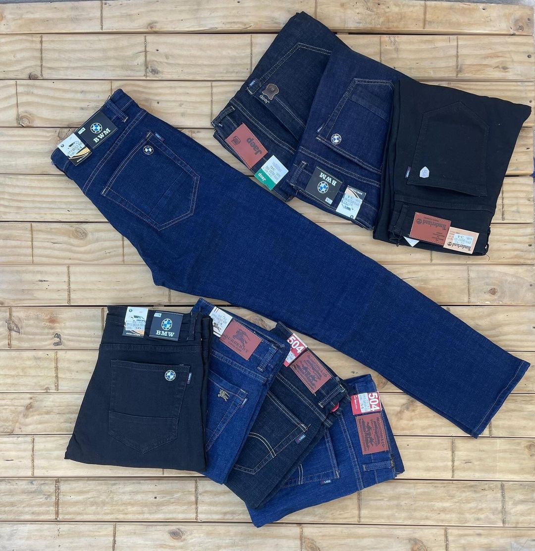 Takeer - JEANS PANA ZA KUVUTIKA ZIPO DUKANI
UNAVAA OFISINI SIO ZA KUBANA
SIZE:32,34,36,38,40,42,44,46
BEI:28,000
  25,000(3)
RANGI ZOTE ZIPO JUMLA NA REJARE...