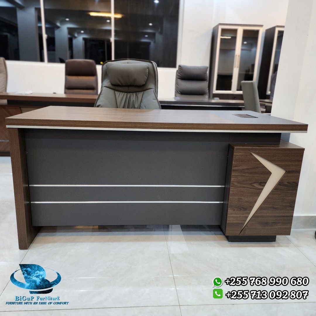 Takeer - OFFICE TABLE AVAILABLE 
160CM FOR 1,400,000TSH
180CM FOR 1,600,000TSH 

📍kariakoo branch 📞📍kinondoni branch 📞
                    