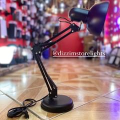 Takeer - TABLE LAMP EUNIQ 🧿🧿

Kwa Mapambo ya kisasa Weka Taa ya kisasa  Weka pembezoni mwa sofa 🛋️ Sitting Au Dinning 
Taa hii Ni ndefu  Unaweza kuweka p...